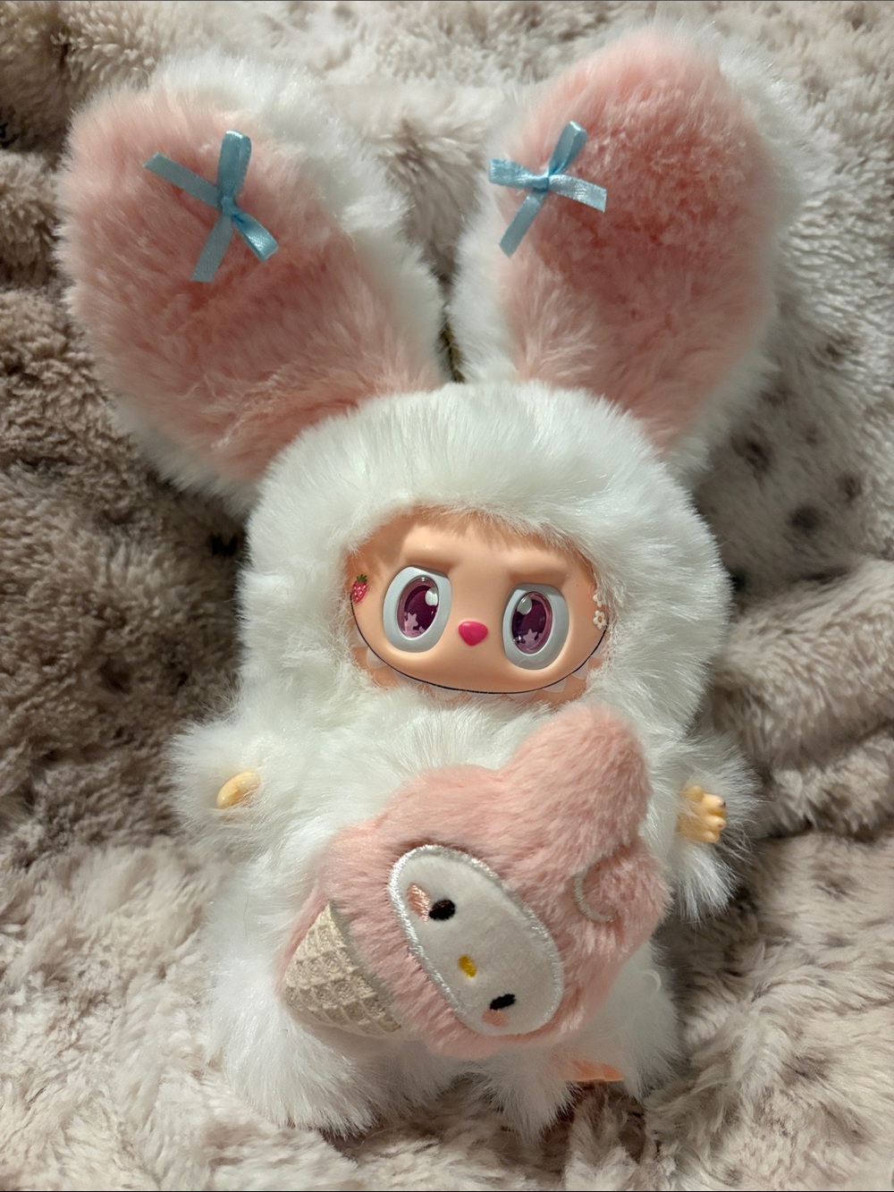 Custom La.bu.bu White with Pink Bunny Melody Inspired FLAWED‼️